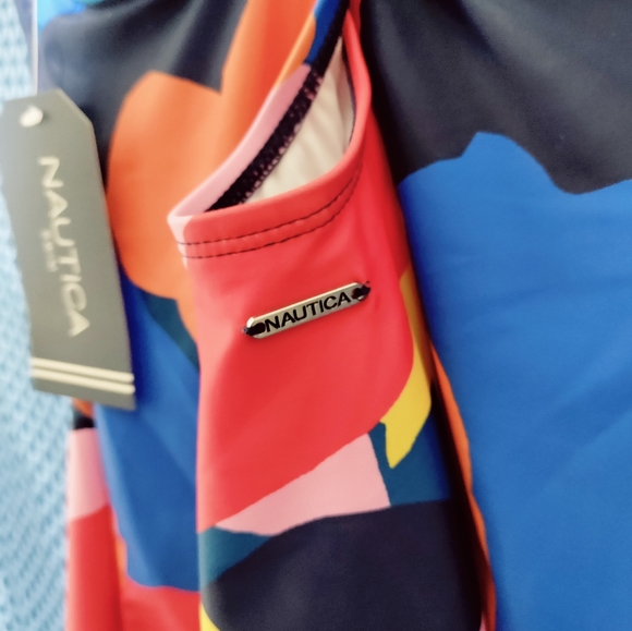 Nautica Swim - Women's 2 piece, multicolored swimsuit. New. Size - M - Picture 4 of 9